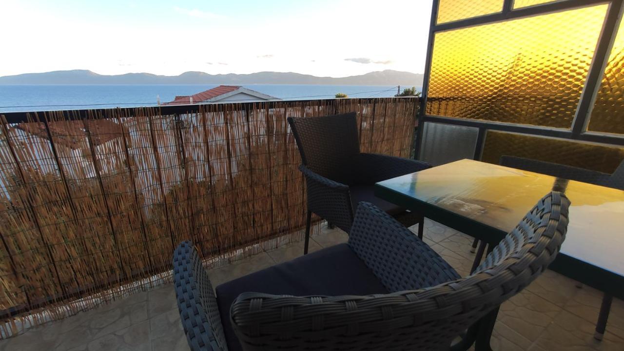 Guesthouse Podaca Exterior photo